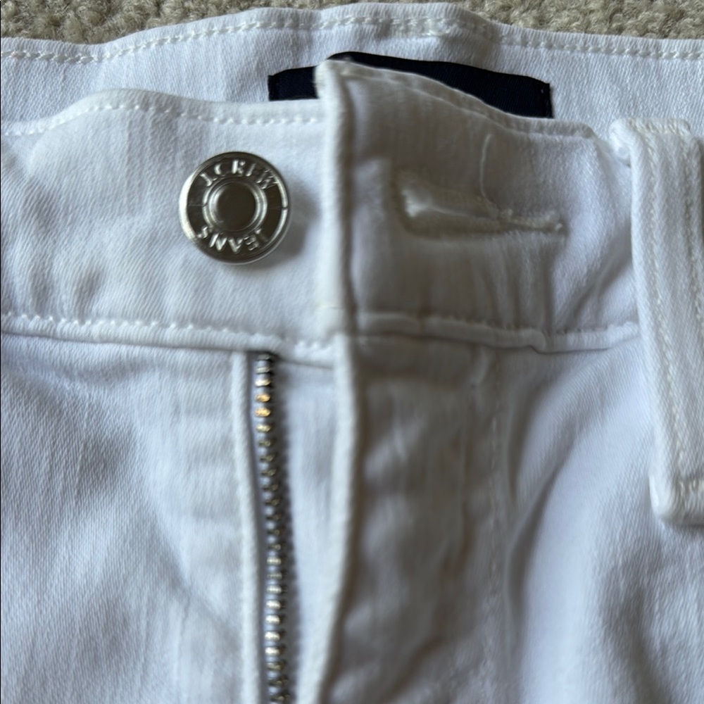 J. Crew Women's Crisp White Jean Shorts & one pair of Free Nike shorts - Picture 7 of 10